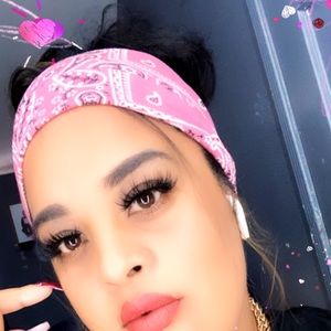 Meet your Posher, Candy